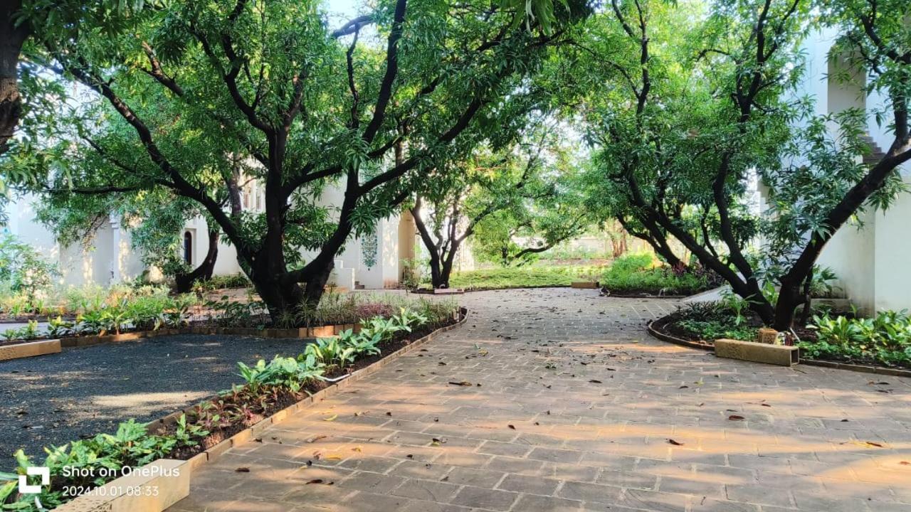Le Casa Lion Resort A Premium Resort In Sasan Gir Esterno foto