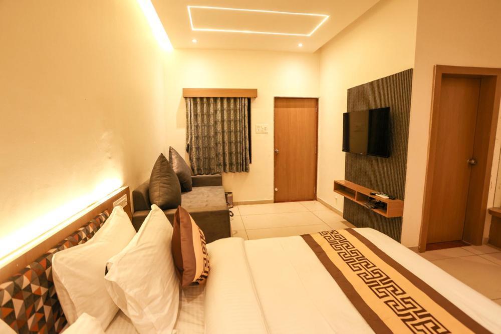 Le Casa Lion Resort A Premium Resort In Sasan Gir Esterno foto