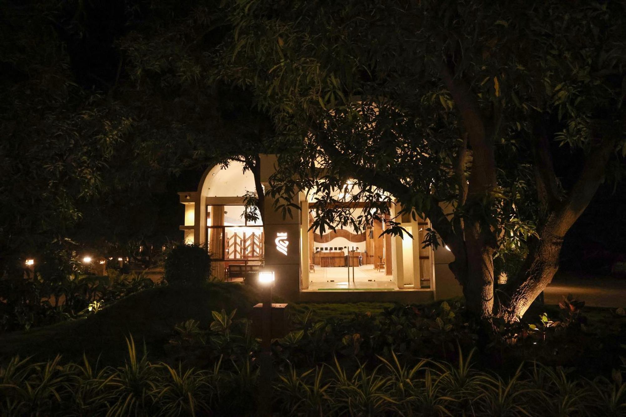 Le Casa Lion Resort A Premium Resort In Sasan Gir Esterno foto