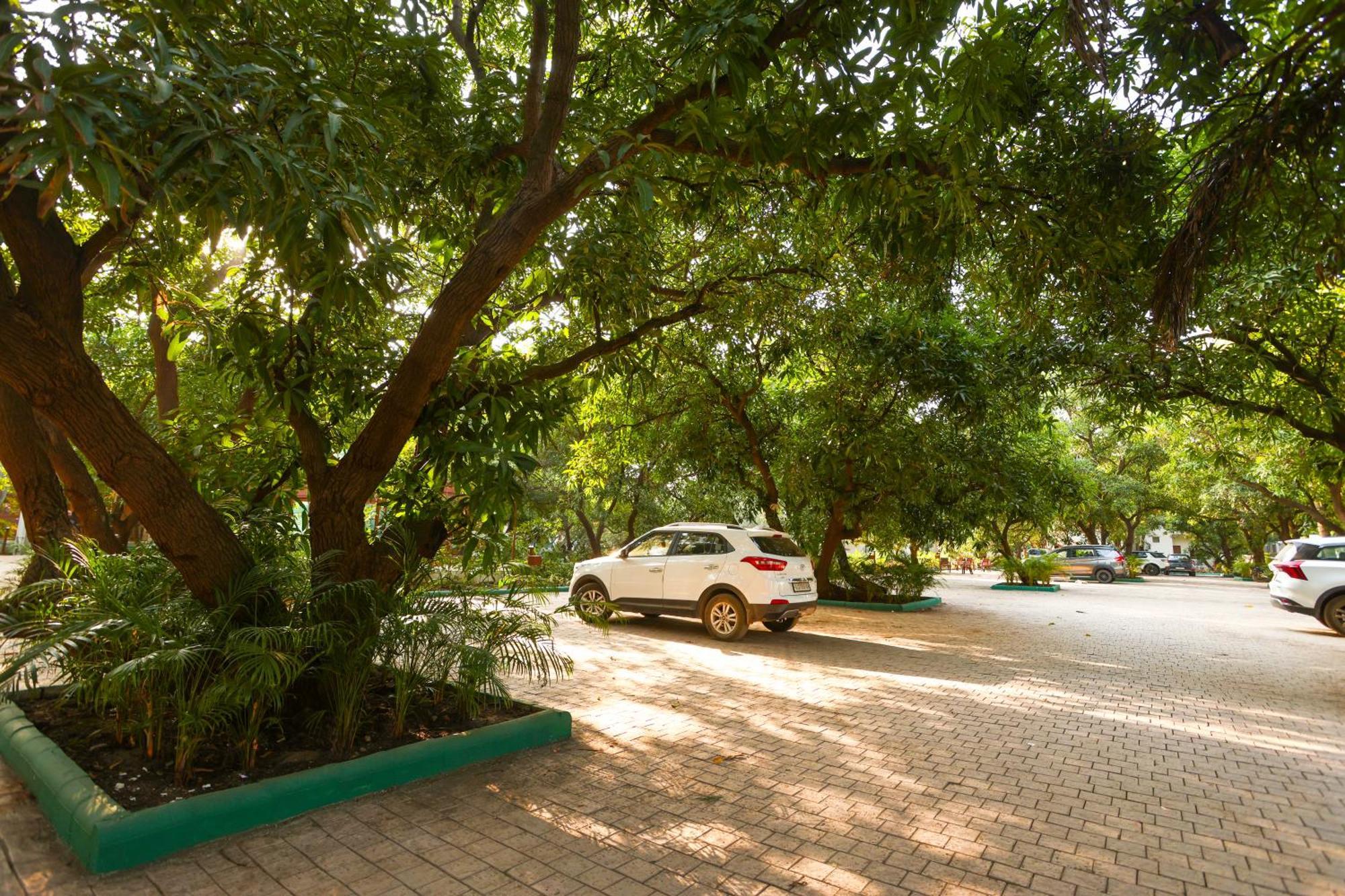Le Casa Lion Resort A Premium Resort In Sasan Gir Esterno foto